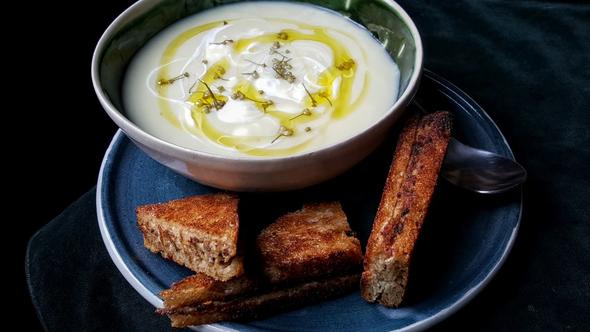 Hederman's smoked mackerel toasts with Jerusalem artichoke soup